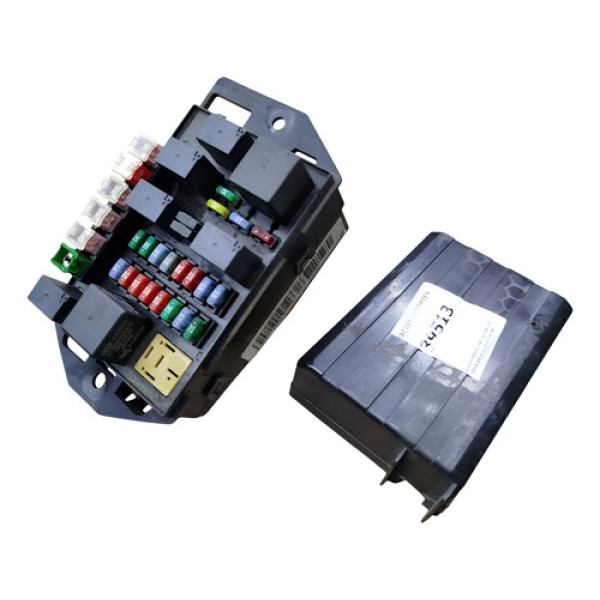 Caixa Fusível Jac J3 J3s 1.5 2013 2014 2015 Detalhe