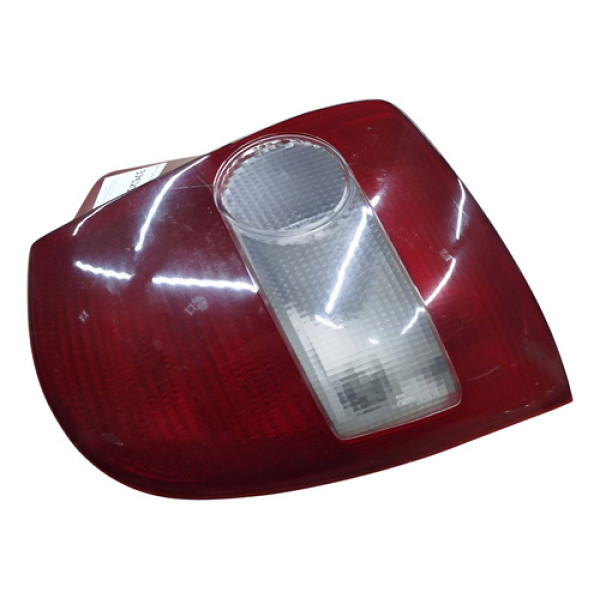 Lanterna Palio 1997 1998 1999 Traseira Direita Detalhe Direito/passageiro Vermelho