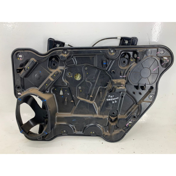 Maquina De Vidro Dianteira Direita S/ Motor Fiat Freemont 12