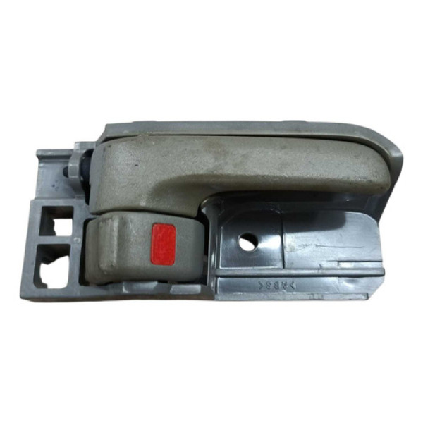 Maçaneta Interna Direita Corolla 2003 2005 2007 Detalhe Beje Traseira