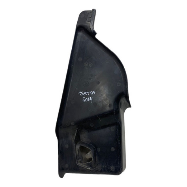 Acabamento Inferior Filtro De Ar Jetta 2014