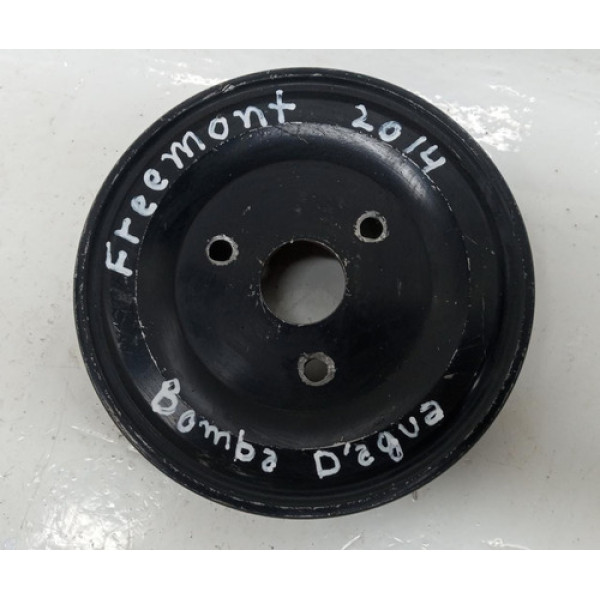 Polia Bomba D\'agua Fiat Freemont 2014