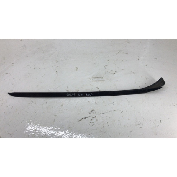 Friso Parabrisa Dianteiro Direito Bmw 320i 2011 7179264
