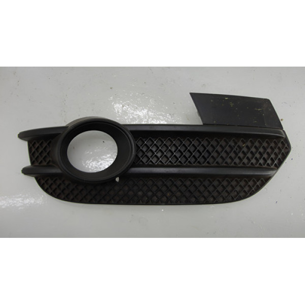 Moldura Farol Milha Direito Audi Q3 2012 A 2017 (detalhe) Preto