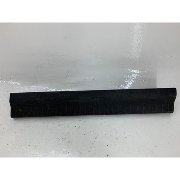 Soleira Traseira Direita Fiat Freemont 2012