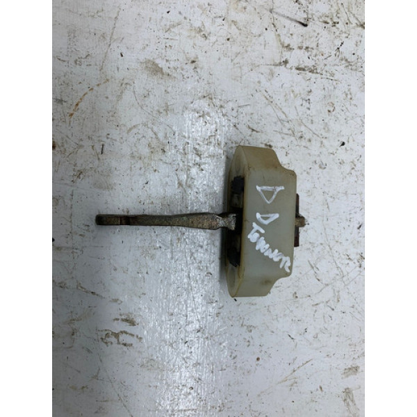 Limitador De Porta Dianteira Direita Hafei Towner 2010