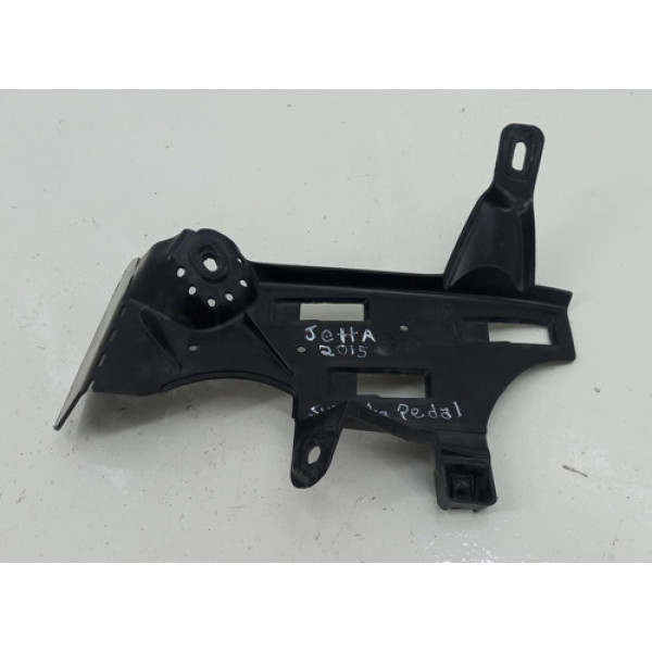 Suporte Montagem Do Pedal (apoio Pé) Jetta 2015