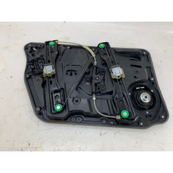 Maquina De Vidro Dianteira Direita Mercedes A200 2015