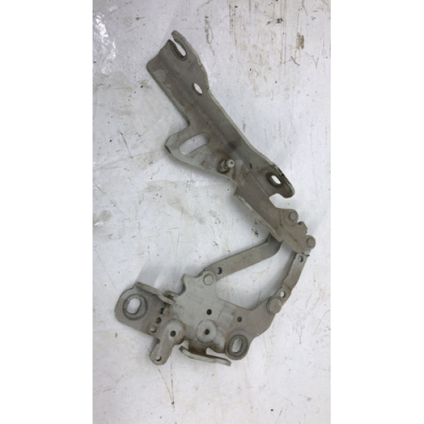 Dobradiça Capô Lado Direito Bmw 118i 2016 13989610