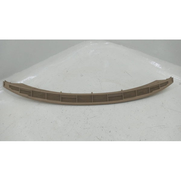 Grade Defletor De Ar Traseiro Bmw 320i 2007 C/ Detalhe