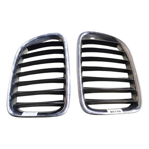 Grade Superior Parachoque Dianteiro X1 2010 Detalhe 2012 Par Preto Brilhante