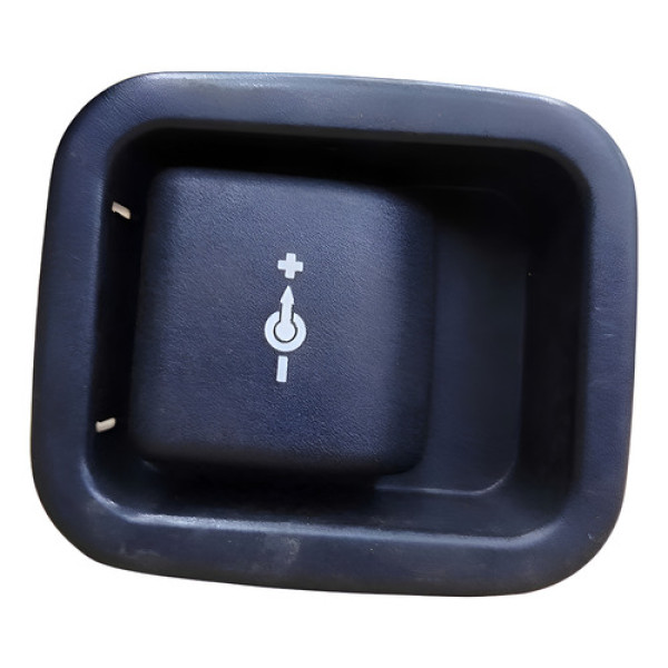 Moldura Tomada 12v 320 328 2013 2014 2015