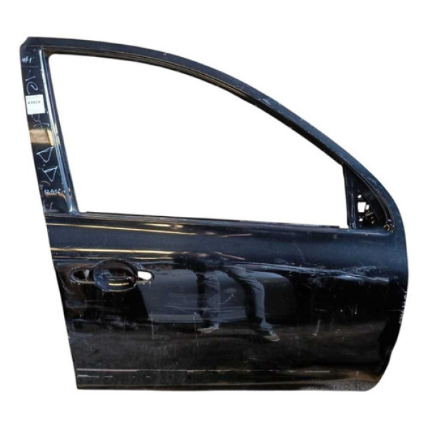 Porta Versa 2012 2013 2014 2015 Dianteira Direita Detalhe Dianteira Direito Vermelho