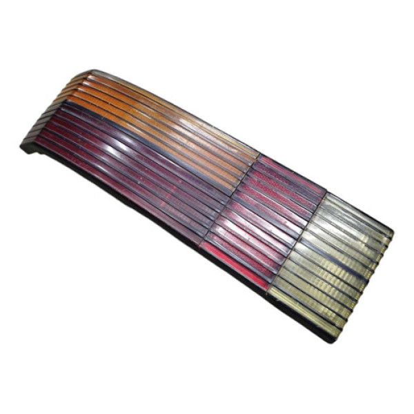 Lanterna Vw Passat Pointer 1985 1986 1987 1989 Esquerda Fume Esquerdo/motorista Preto