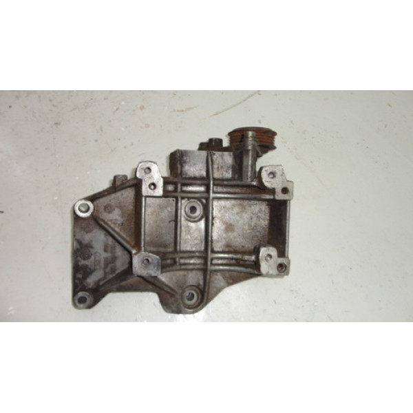 Suporte Compressor Audi A4 2000 1.8  058260885c