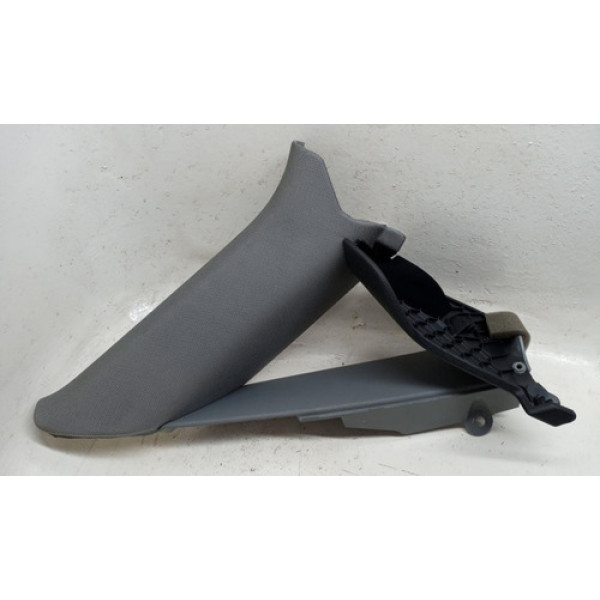 Acabamento Vigia Vidro Traseiro Esquerdo Audi A3 Tfsi 2017