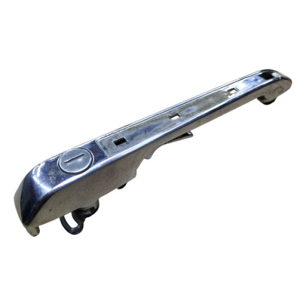 Maçaneta Externa Passat 1974 A 1988 Dianteira Direita Cromo Dianteira