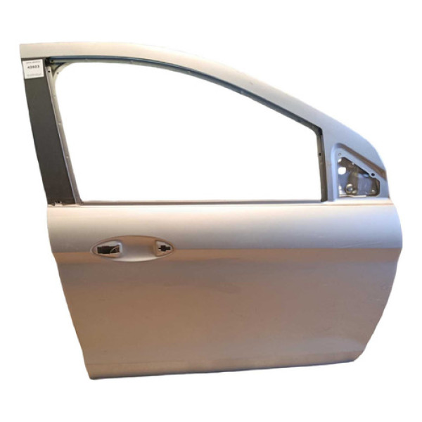 Porta Dianteira Direita Onix 2013 2015 2017 Com Detalhe Dianteira Direita Prata