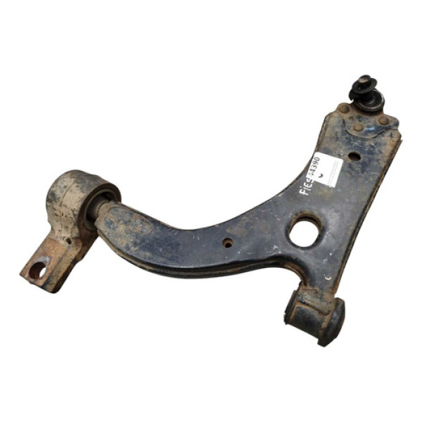 Bandeja Dianteira Esquerda Fiesta 2003 2006 Detalhe Pivo