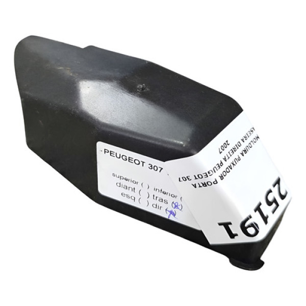 Moldura Puxador Porta Traseira Direita Peugeot 307 2007 Traseira