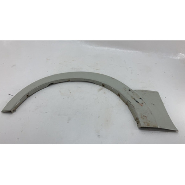 Alargador Paralama Dianteiro Esquerdo Mitsubishi Pajero Full