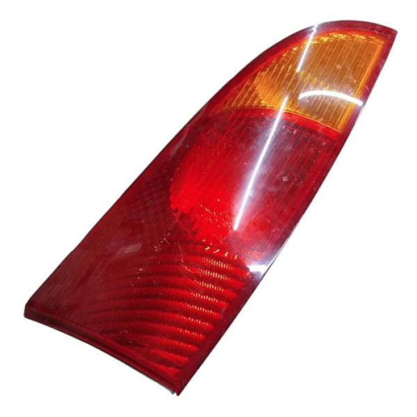 Lanterna Traseira Focus 2000 2002 2004 2006 Direita Detalhe Direito/passageiro Vermelha
