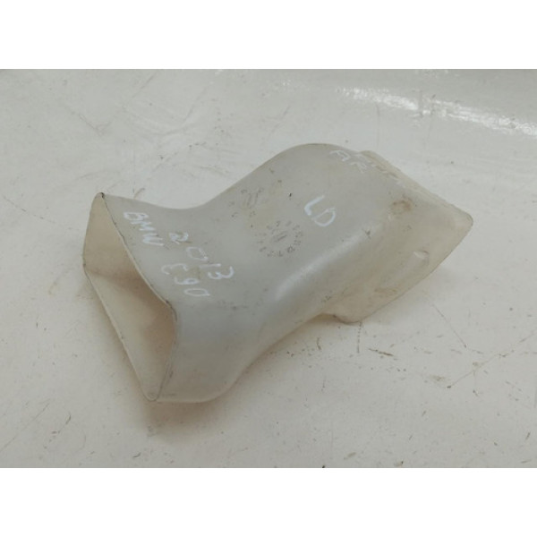 Duto De Ar Do Aquecedor Direito Bmw 320i 2013