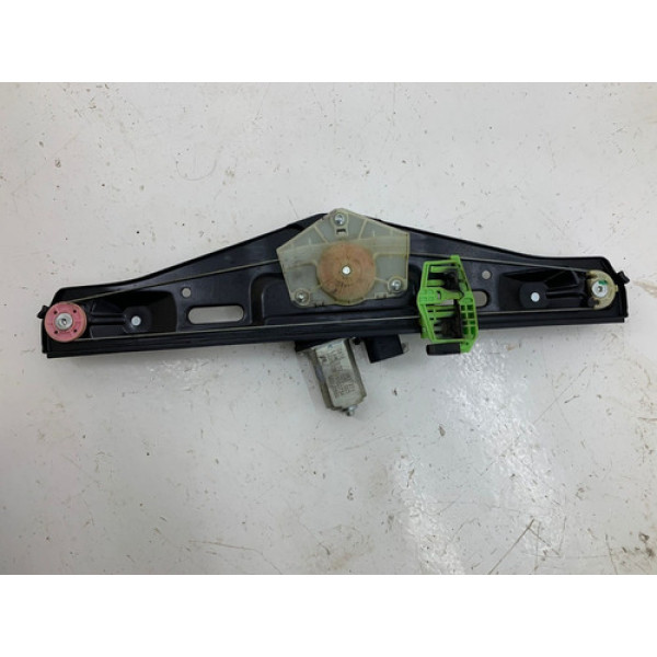 Maquina De Vidro Traseira Direita Bmw X1 2011