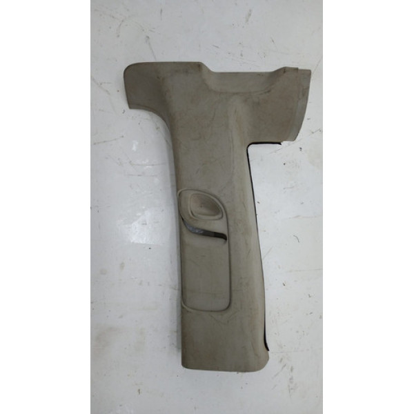 Moldura Coluna Traseira L.d Gm Zafira 2005
