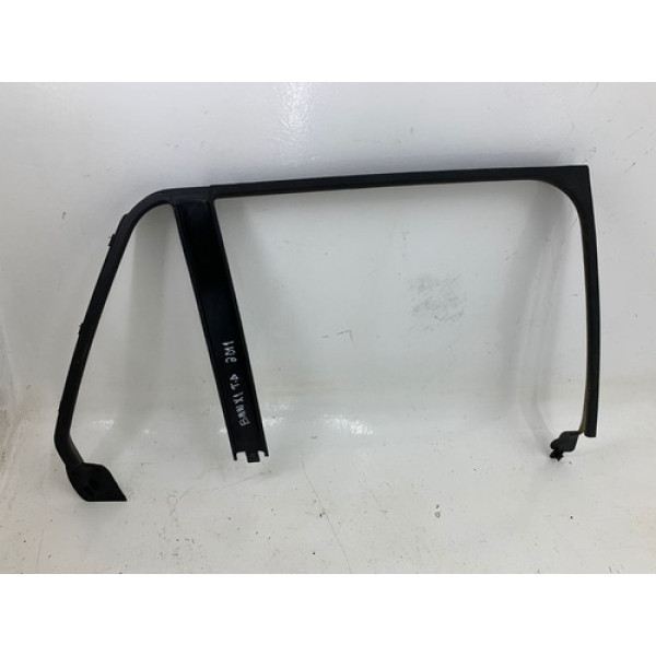 Guarnição Porta Traseira Direita Bmw X1 2011