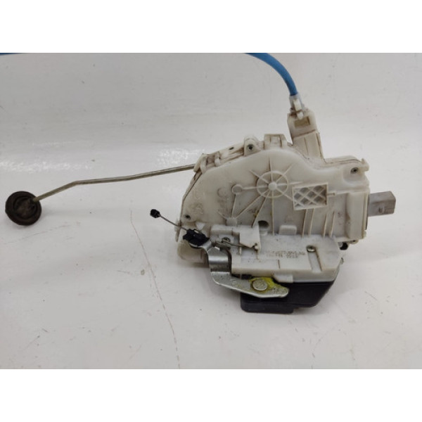Fechadura Da Porta Dianteira Direita Vw Voyage G9 2009
