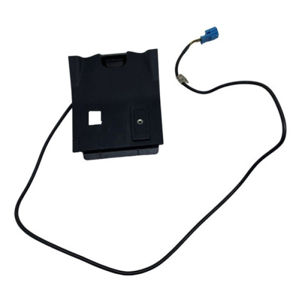 Moldura Entrada Auxiliar Mercedes A200 2015