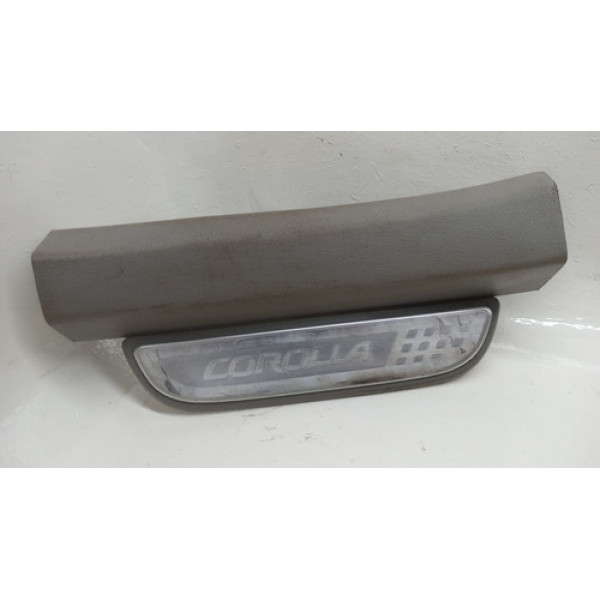 Soleira Porta Traseira Esquerda Corolla 09 A 14 C/ Detalhes