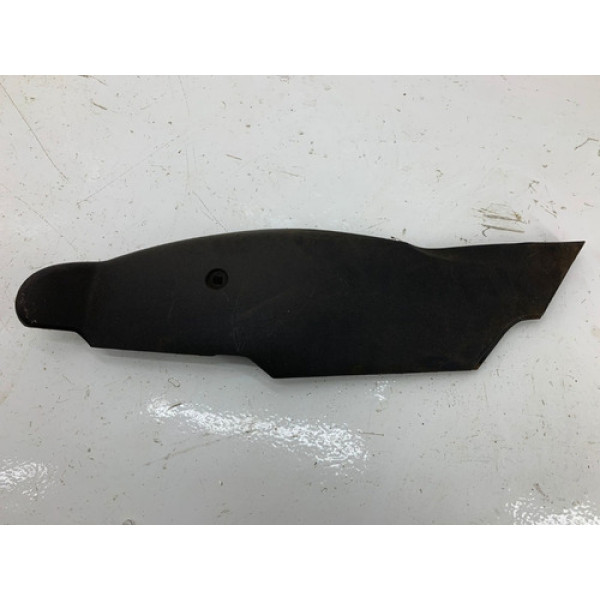 Acabamento Lateral Direito Ford Fiesta 2015