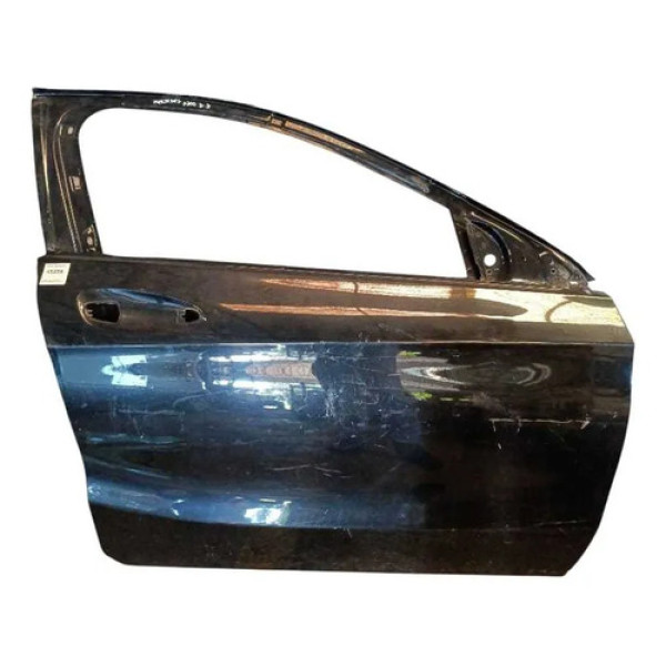 Porta Dianteira Direita Mercedes A200 2014 2015 2016 Detalhe Dianteira Direito Preto