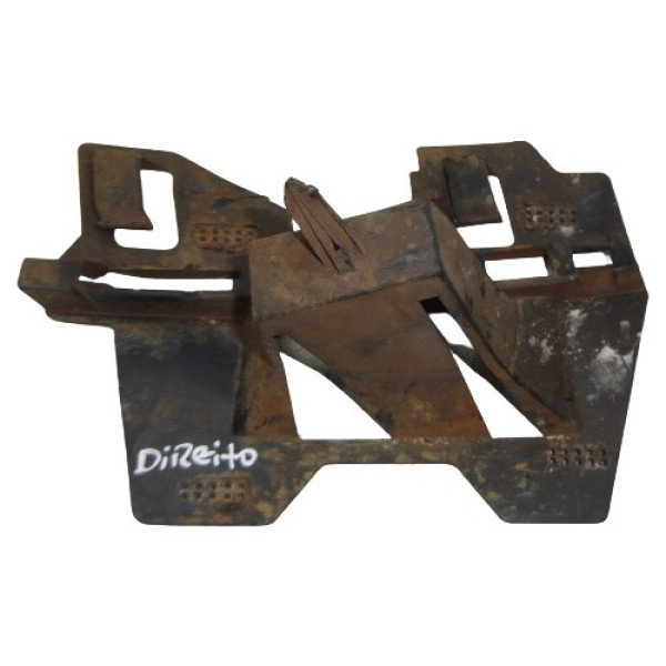 Suporte Parachoque Dianteiro Direito Volvo Xc60 2010