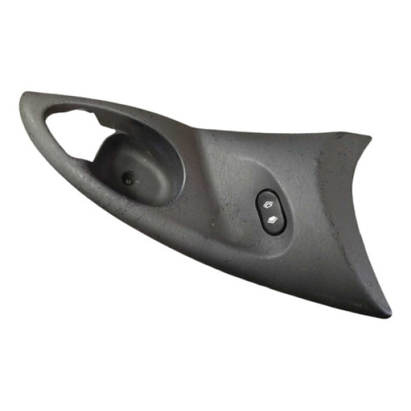 Moldura Botao Vidro Focus Dianteiro Direito 2003 2004 2005