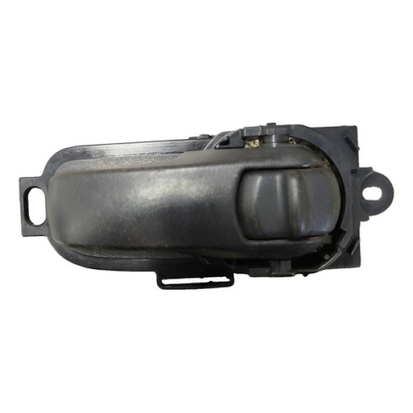 Maçaneta Interna Porta Nissan Livina Dianteira Direita 2013 Preto Dianteira