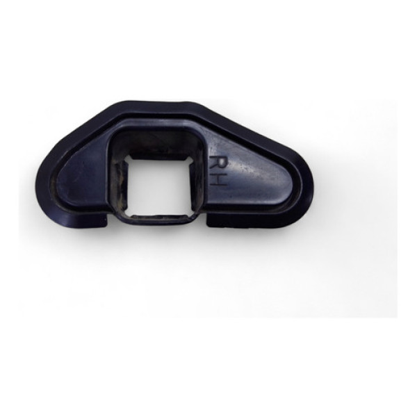 Acabamento Limitador Porta Traseira Direita Toyota Etios