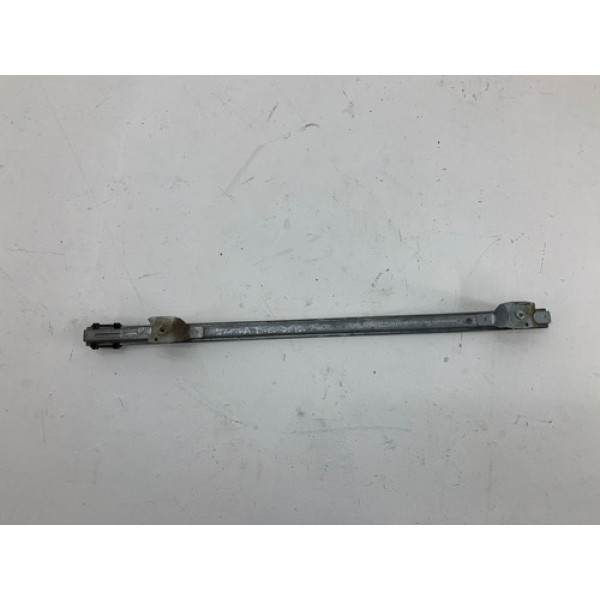 Guia Vidro Porta  Dianteira Esquerda Zafira 2012