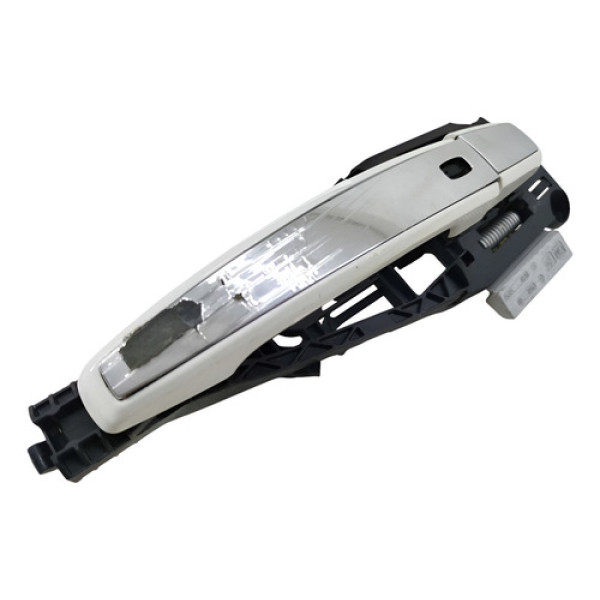 Maçaneta Externa Traseira Direita Gm Cruze Ltz 2013 Detalhe