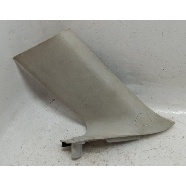 Acabamento Coluna Traseira Direita Ford Focus 14 C/ Detalhe