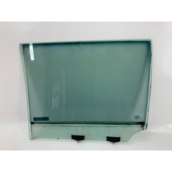 Vidro Da Porta Traseira Direita Nissan Livina 2011