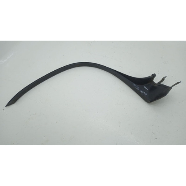 Moldura Para-lama Dianteira Direita Bmw X5 2002