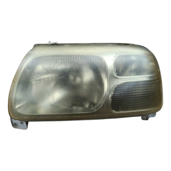 Farol Tracker Direito 2001 2002 2003 2004 Para Recuperar Direito/passageiro