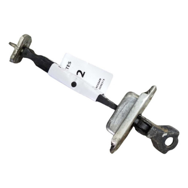 Limitador Porta Nissan Sentra Dianteira Direita 2015 