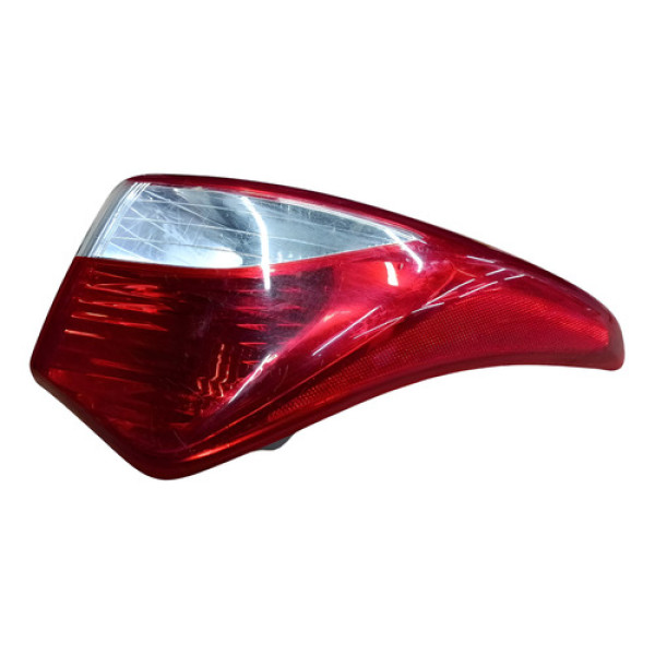 Lanterna Hb20s 2013 2014 2015 Traseira Direita  Direito/passageiro Vermelho