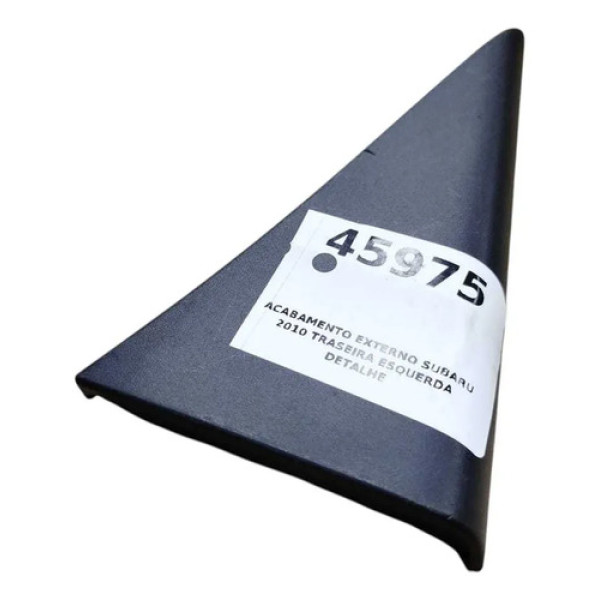 Acabamento Externo Subaru 2010 Traseira Esquerda Detalhe