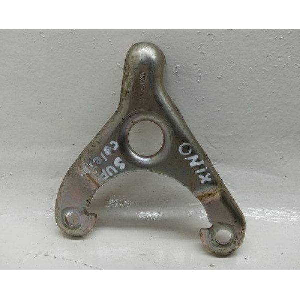 Suporte Coletor Interno Gm Onix 2013 A 2019