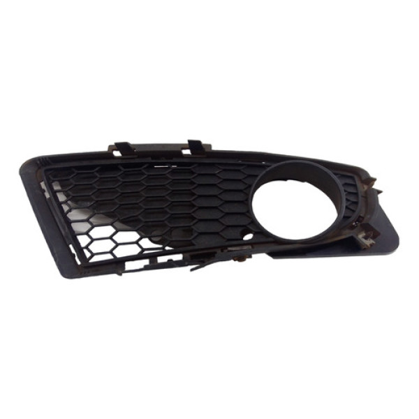Grade Farol Milha Bmw 318 2012 Direita Detalhe Preta Direito